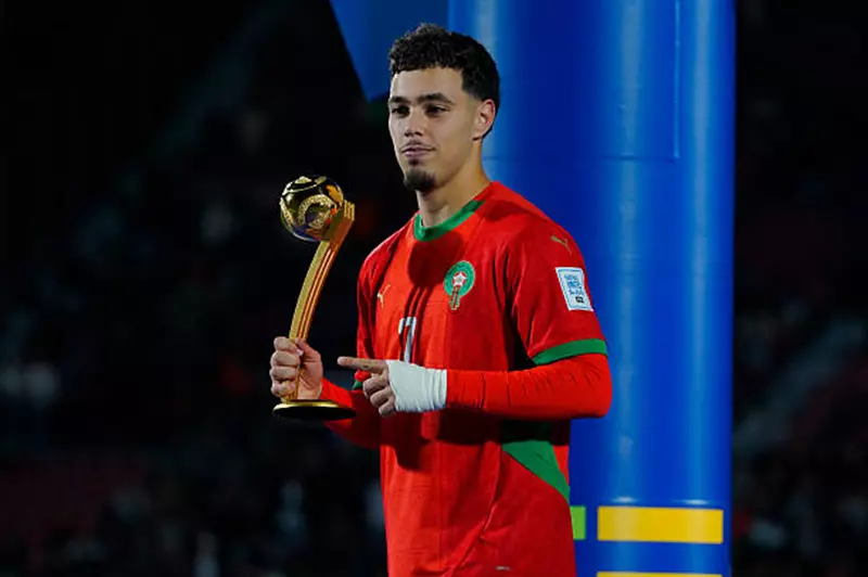 عثمان معما أفضل لاعب في كأس العالم للشباب